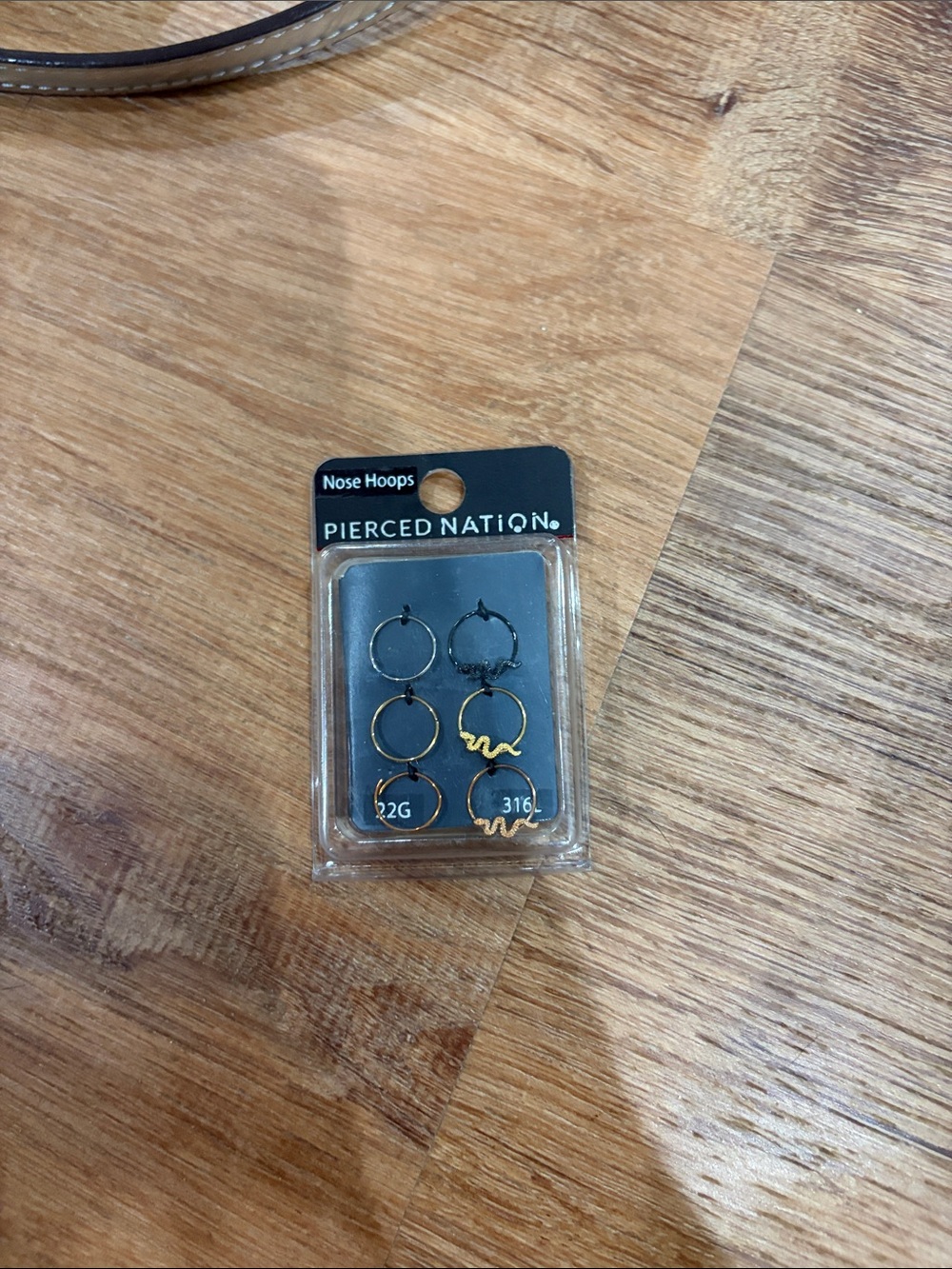 Face Jewelry - Picture 3 of 3